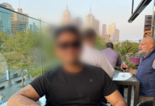 துப்புரவு நிறுவன உரிமையாளர் மீது $1,000 பாலியல் லஞ்சம் கேட்டதாக குற்றம்